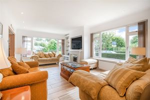 Photo 30- click for photo gallery